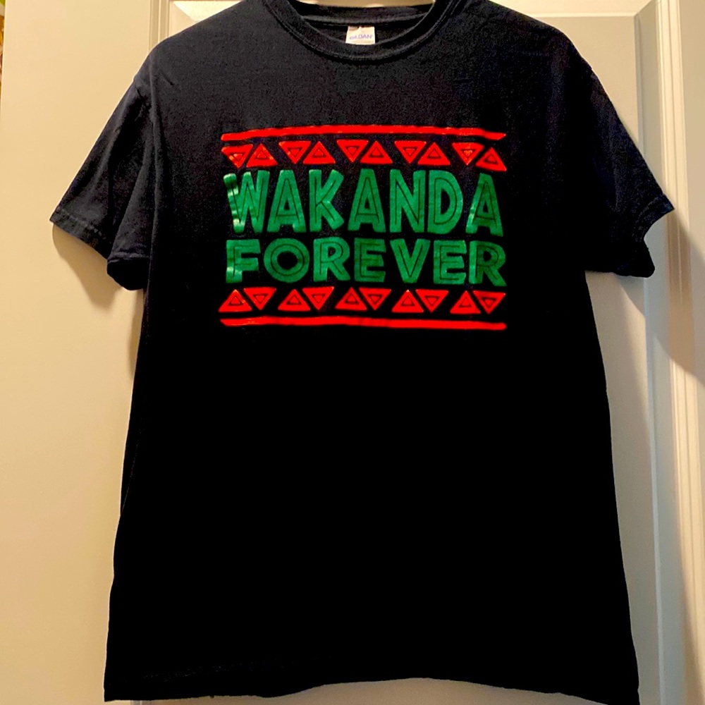 T-shirt, medium